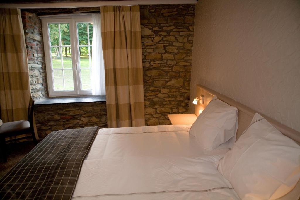 Auberge De Lavacherie Sainte-Ode Habitación foto